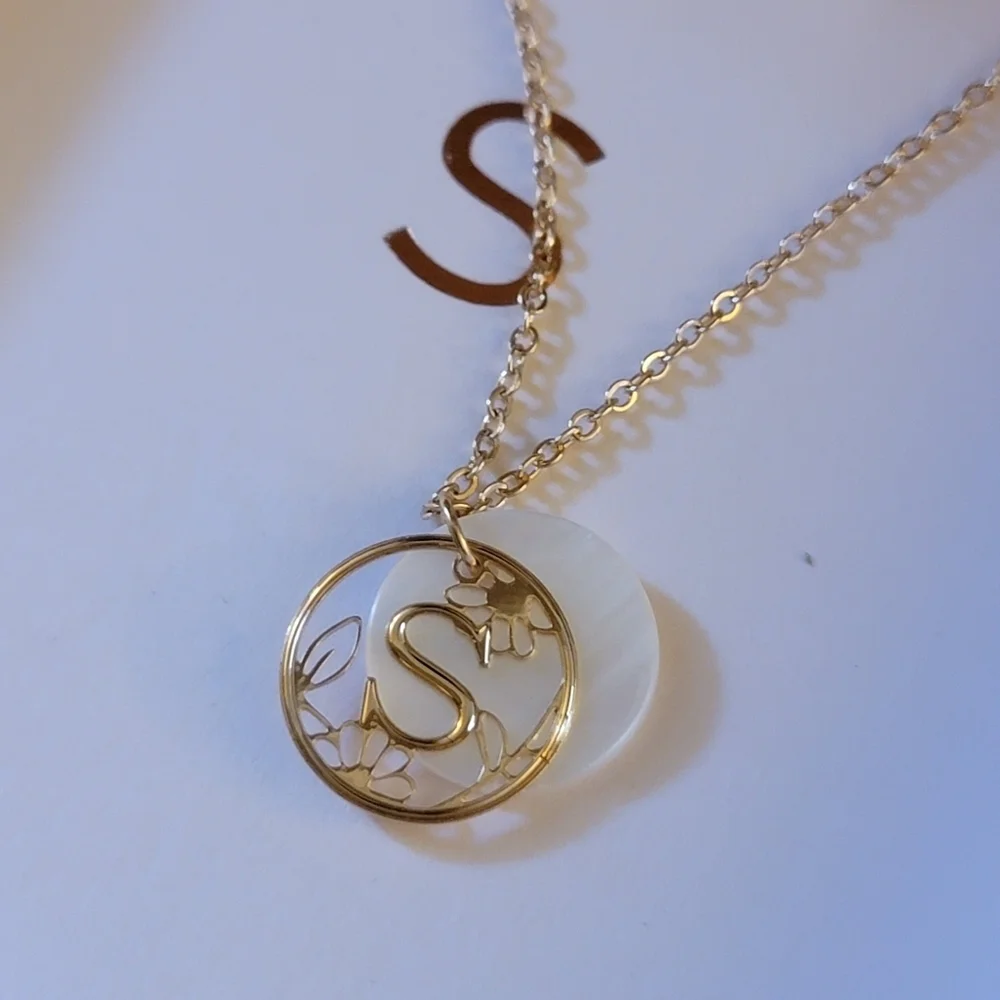 LC Lauren Conrad Necklace Set Winter‎ Wonderland Letter S Mother of Pearl